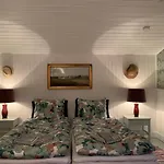 Farm61 Badehotellet I Det Midtjydske - Alder +18 Ar Pensjonat