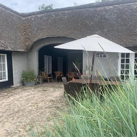 Farm61 Badehotellet I Det Midtjydske - Alder +18 Ar