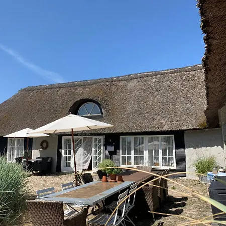 Farm61 Badehotellet I Det Midtjydske - Alder +18 Ar בית הארחה