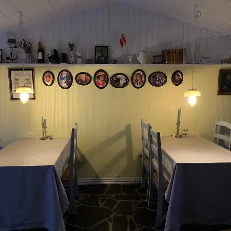 Farm61 Badehotellet I Det Midtjydske - Alder +18 Ar 2*