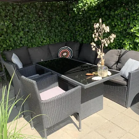 Affittacamere Farm61 Badehotellet I Det Midtjydske - Alder +18 Ar
